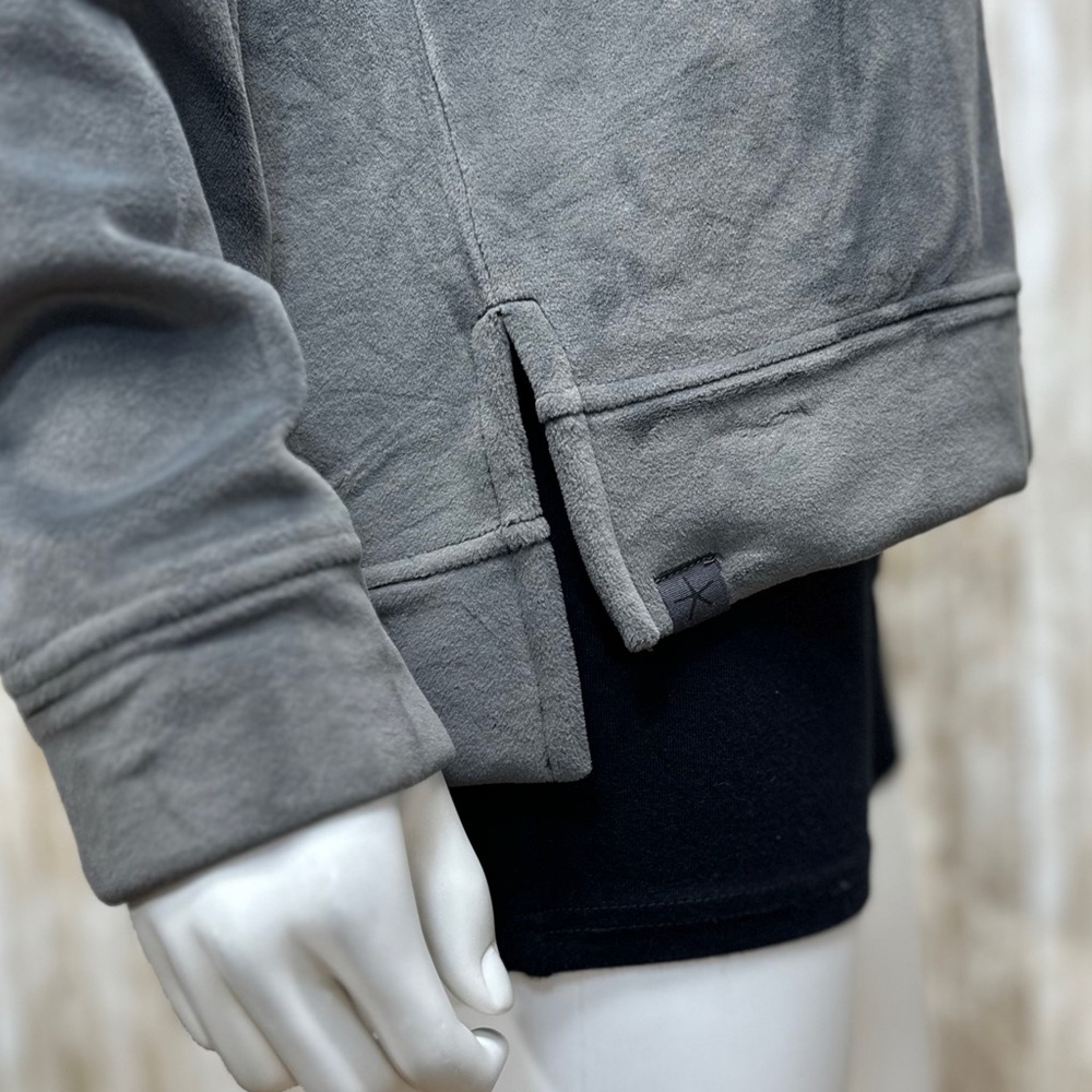 Barefoot Dreams LuxChic Grey Funnel Neck Pullover NWT [13164] - Picture 6 of 8